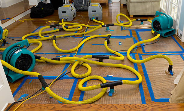 Water damage restoration process in Carnot Moon, PA